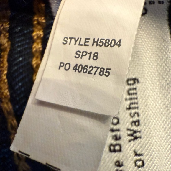 Madewell roadtripper style woman’s jeans. High rise stretch size 27 inseam 27”. - Picture 6 of 6